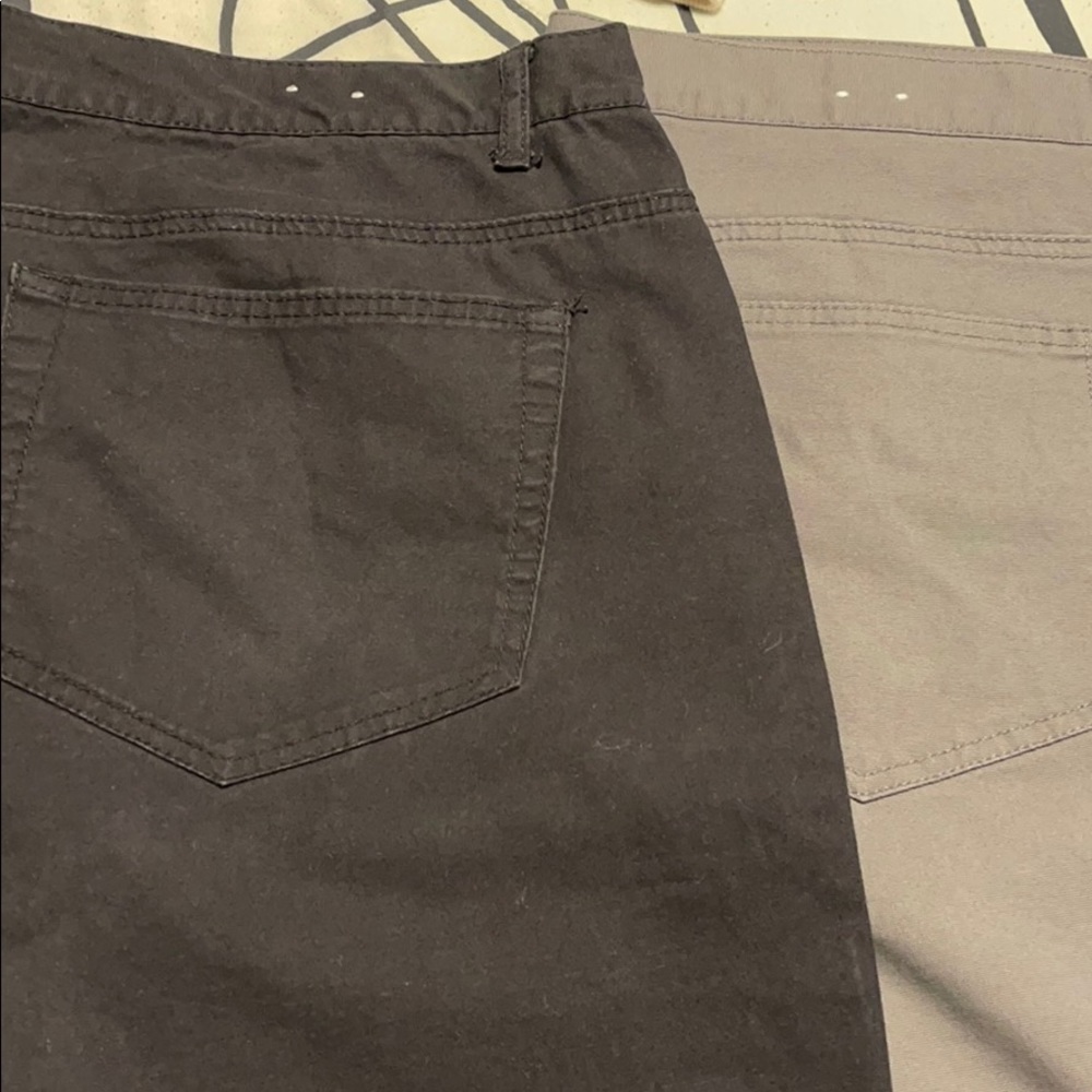Kenneth Cole Men’s Pants 2 pair Sz 38x32